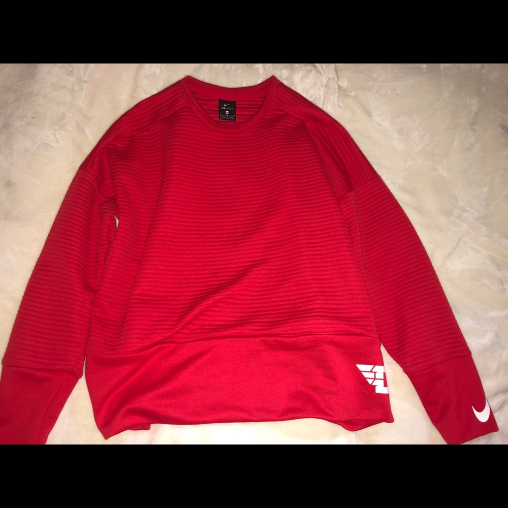 NEW NIKE DRY FIT SWEATSHIRT